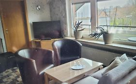 Appartment Mit Balkon